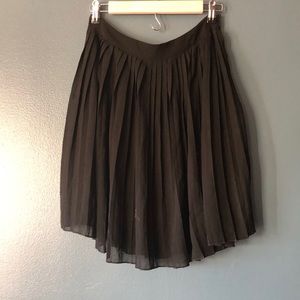 Black pleated skirt